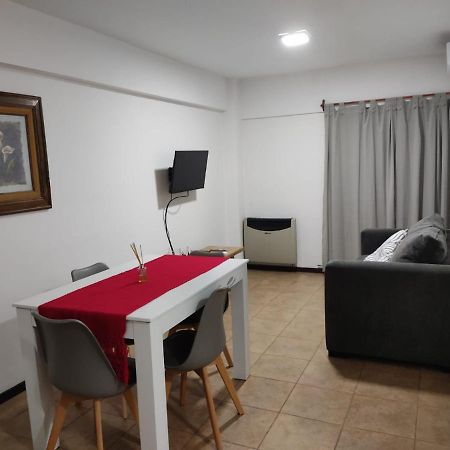 Appartement Dpto Temporal Azhares Juan Bautista Alberdi 187 Octavo Piso B à San Salvador de Jujuy Extérieur photo