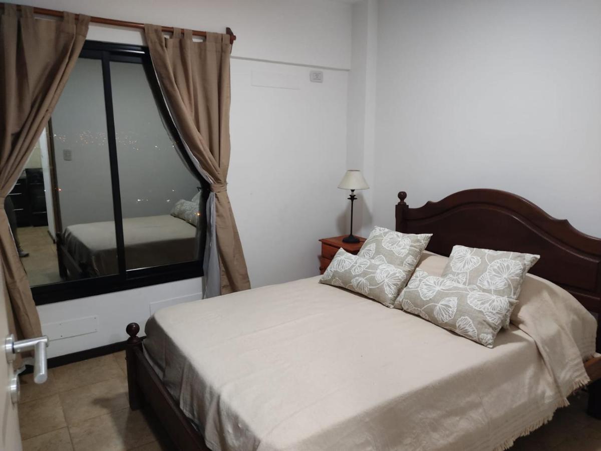 Appartement Dpto Temporal Azhares Juan Bautista Alberdi 187 Octavo Piso B à San Salvador de Jujuy Extérieur photo
